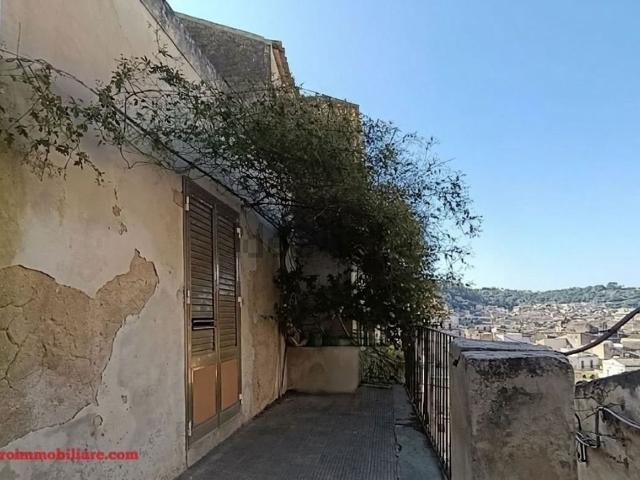 Casa in vendita a Balata, Cava D'aliga