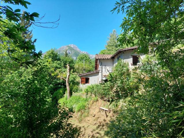 Casa in vendita a Unione Comuni Garfagnana, Vergemoli