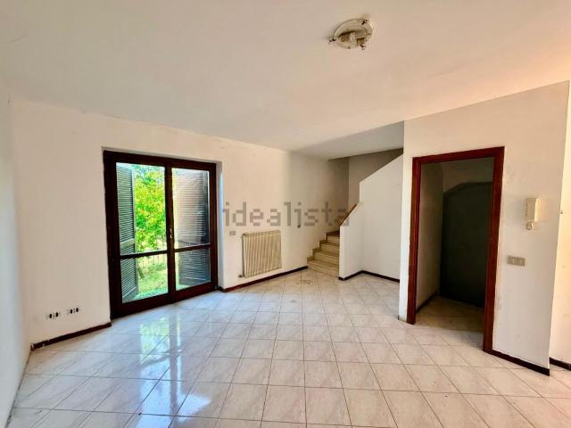 Casa in vendita a Creta, Castel San Giovanni
