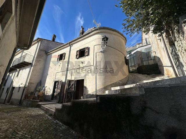Casa in vendita a Scontrone, Abruzzo