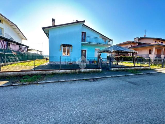 Casa in vendita a San Mauro Pascoli, Reggio Emilia