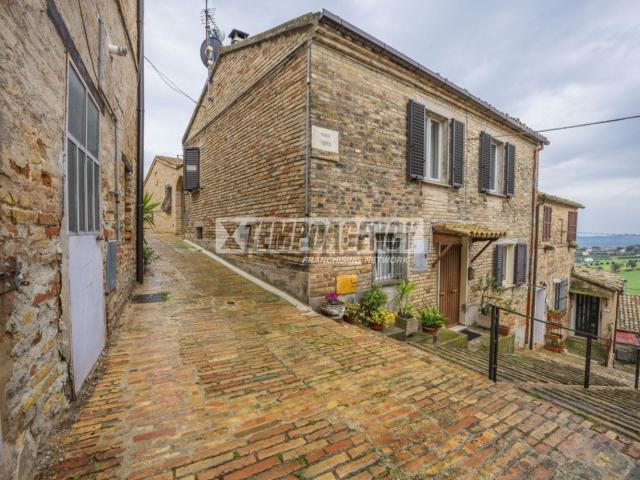 Casa in vendita a Borgo Pintura, Morrovalle