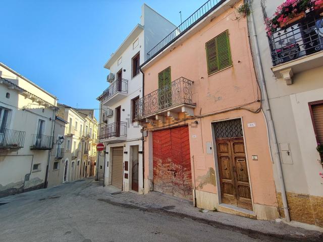 Casa in vendita a Guardiagrele, Abruzzo