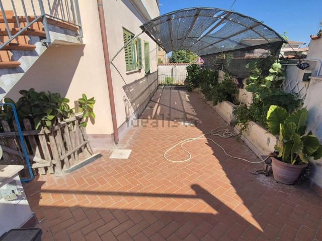 Casa in vendita a Villaggio San Francesco, Roma