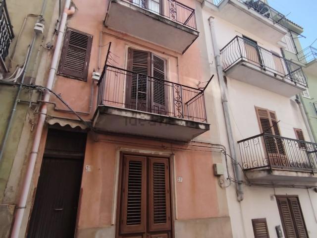 Casa in vendita a Montelepre, Sicilia