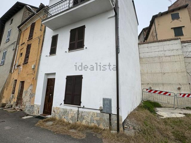 Casa in vendita a Seminò, Ziano Piacentino