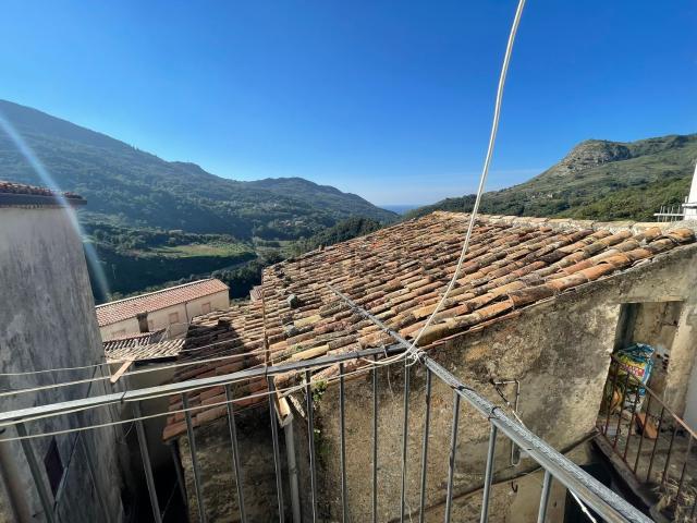 Casa in vendita a Calabria, Cosenza