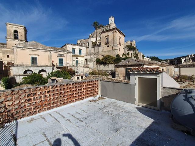 Casa in vendita a Modica Alta, Marina Di Modica