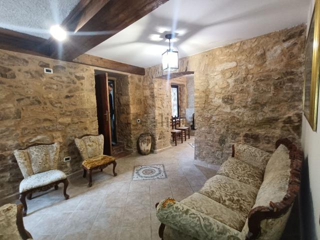 Casa in vendita a Bolognano, Abruzzo