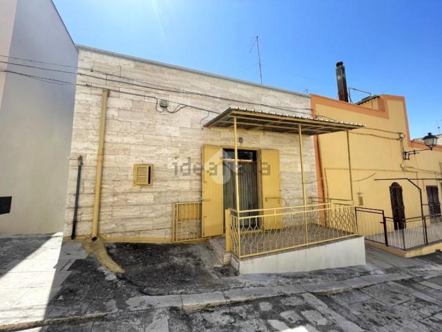 Casa in vendita a Puglia, Barletta-andria-trani