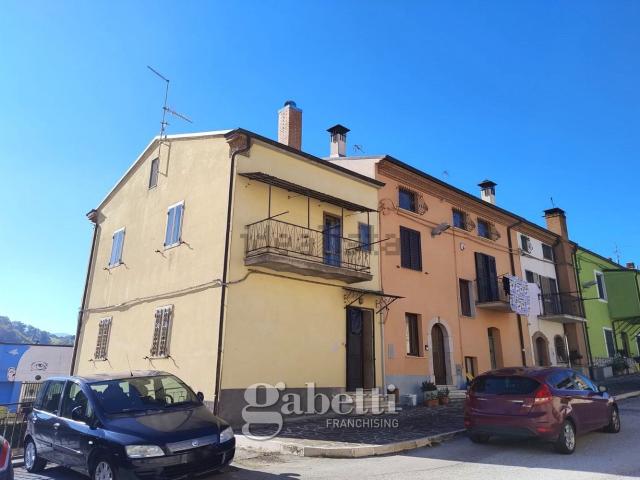 Casa in vendita a Baranello, Molise