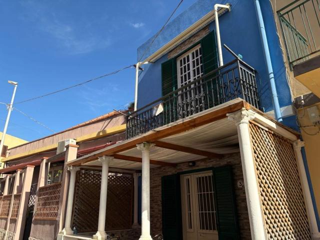 Casa in vendita a Sperone, Messina