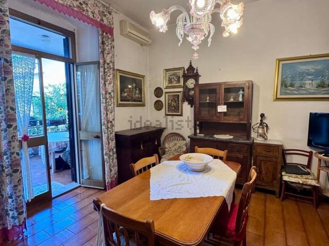 Casa in vendita a Marina Di Massa, Toscana