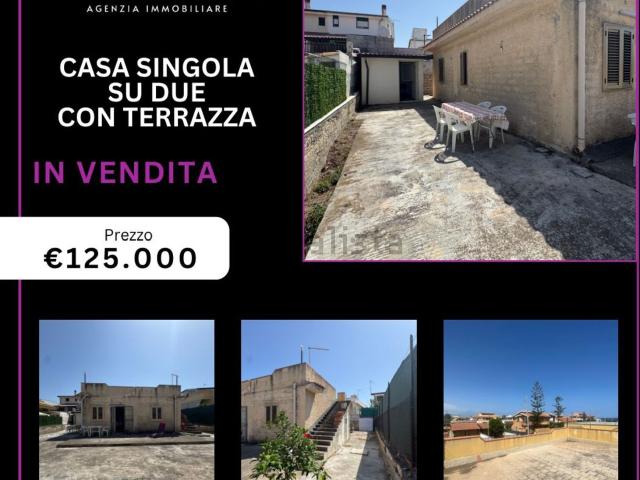 Casa in vendita a Agnone Fortezza, Augusta