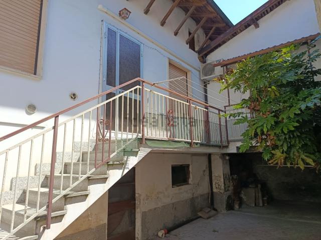 Casa in vendita a Piemonte, Alessandria