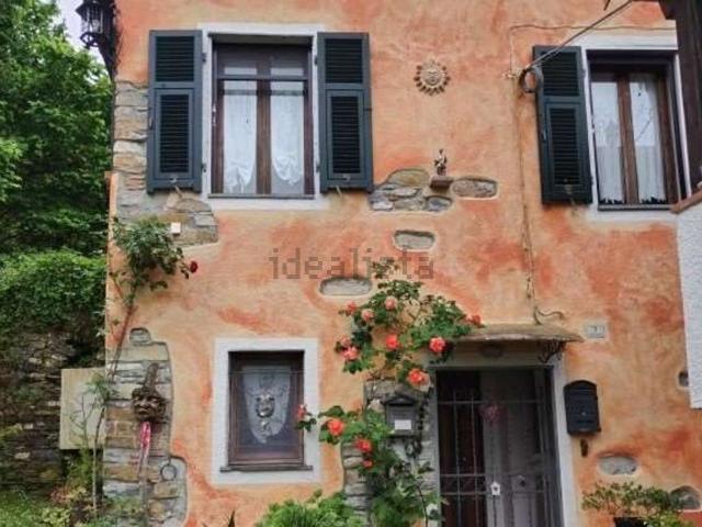 Casa in vendita a Stellanello, Liguria