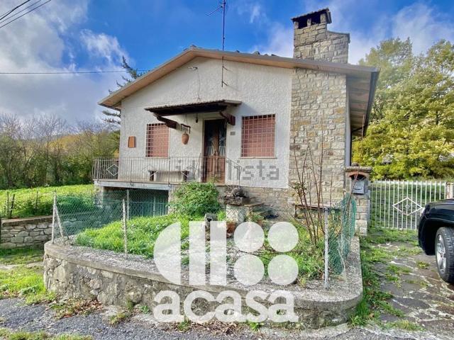 Casa in vendita a Caprese Michelangelo, Toscana