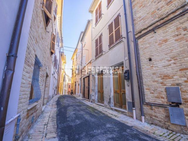 Casa in vendita a Marche, Macerata