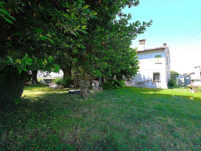Casa in vendita a Unione dei comuni della Bassa Romagna, Lugo