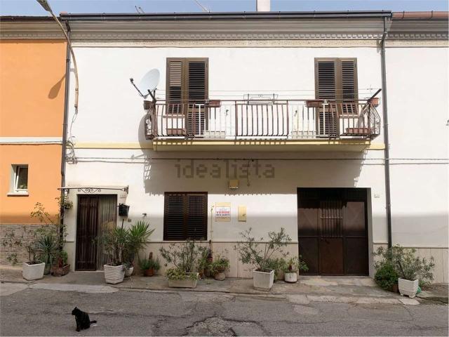 Casa in vendita a Guglionesi, Campobasso