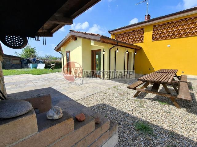 Casa in vendita a Scarperia, Scarperia e San Piero