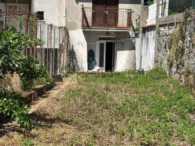 Casa in vendita a San Martino Valle, Campania