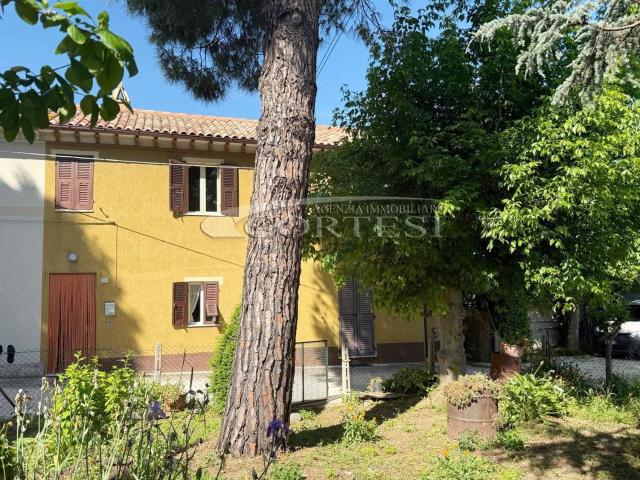 Casa in vendita a Marche, Pesaro E Urbino