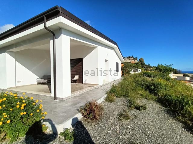 Casa in vendita a Calabria, Reggio Calabria
