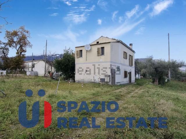 Casa in vendita a Brittoli, Abruzzo