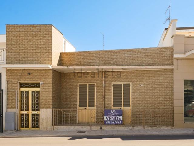 Casa in vendita a Puglia, Bari