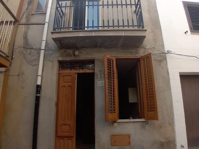 Casa in vendita a Mussomeli, Sicilia