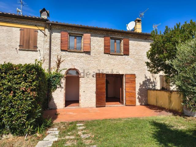 Casa in vendita a Trave, Marche