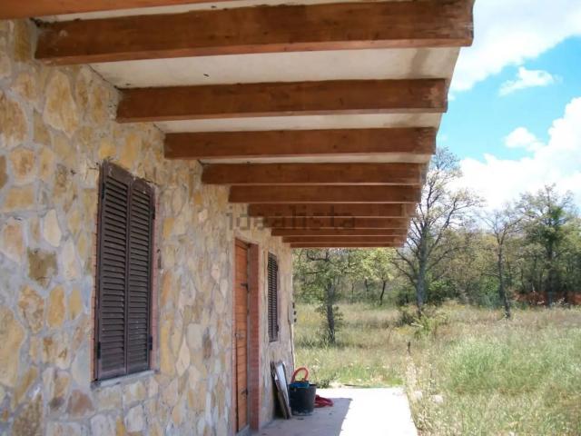 Casa in vendita a Parrano, Terni
