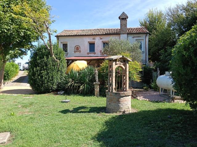 Casa in vendita a Gavello, Veneto