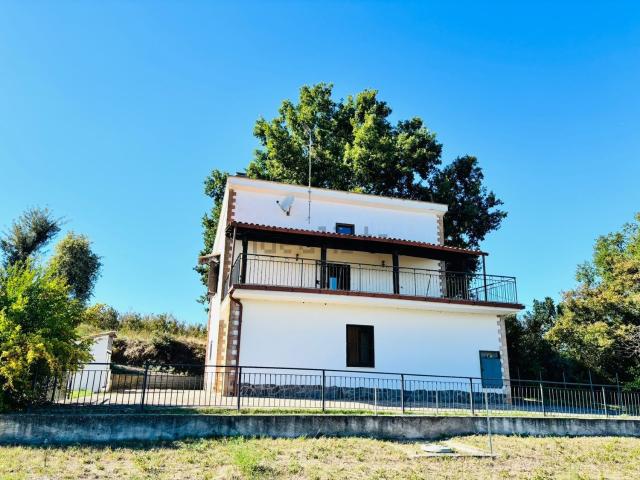 Casa in vendita a Vasanello, Viterbo