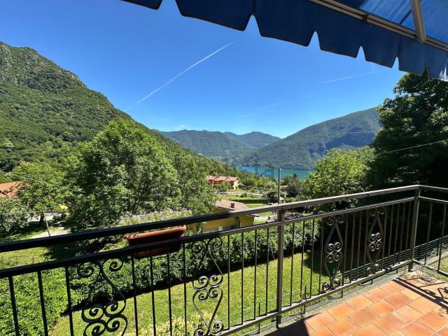 Casa in vendita a Valsolda, Lombardia