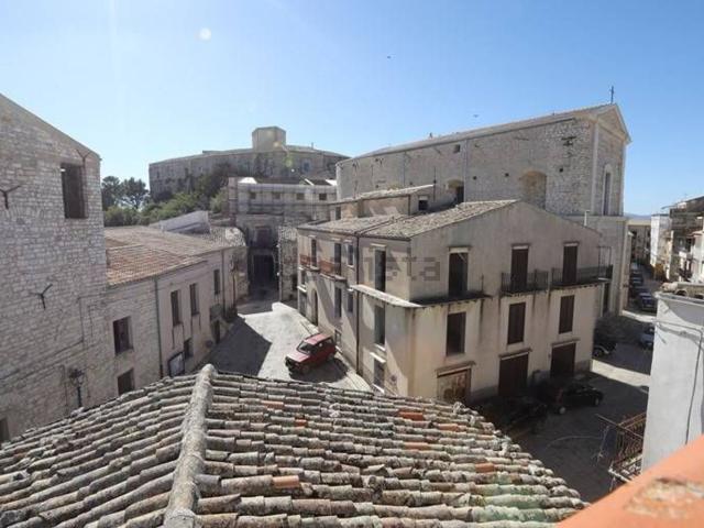 Casa in vendita a Giuliana, Sicilia