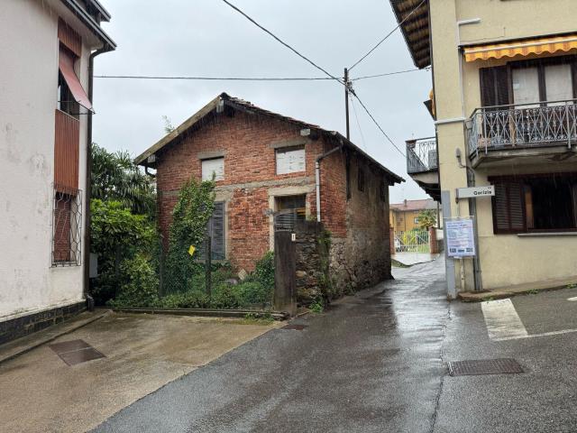 Casa in vendita a Comunità Montana Valli del Verbano, Gemonio
