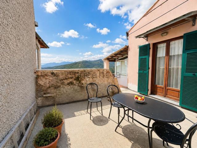 Casa in vendita a Calice Ligure, Liguria