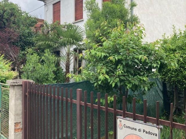 Casa in vendita a San Carlo, Padova