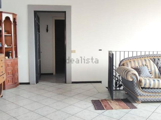 Casa in vendita a Nicolosi, Catania