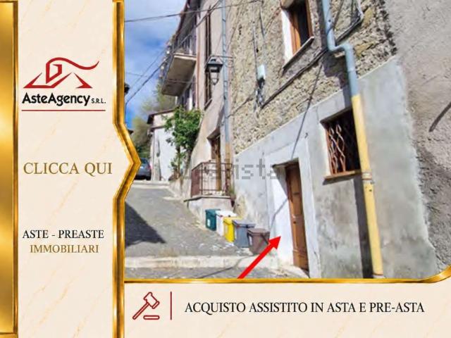 Casa in vendita a Carsoli, L'Aquila