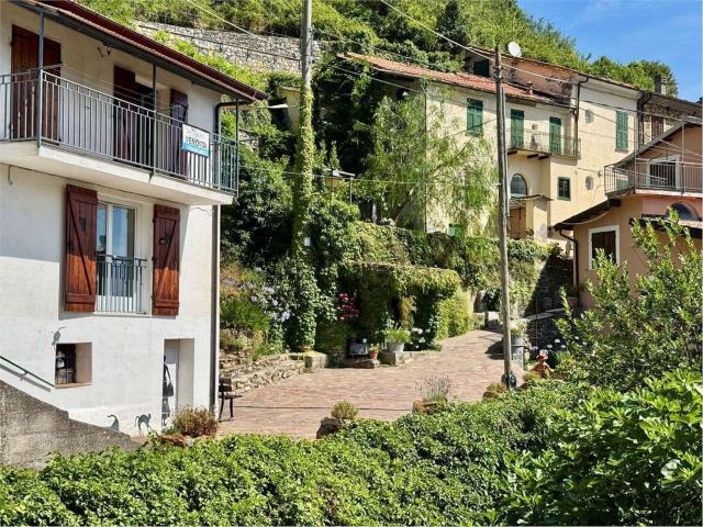 Casa in vendita a Rezzo, Liguria