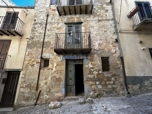 Casa in vendita a Petralia Sottana, Sicilia