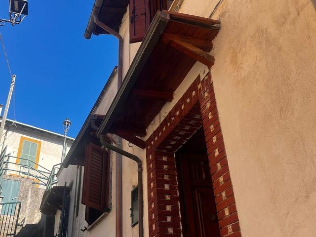 Casa in vendita a Scurcola Marsicana, L'Aquila