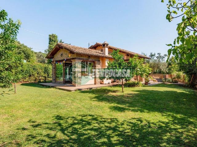Casa in vendita a Roma Capitale, Lazio