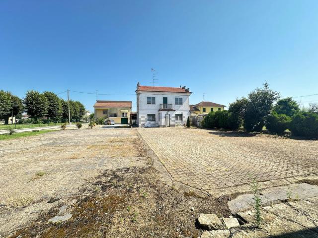 Casa in vendita a Costanzana, Vercelli