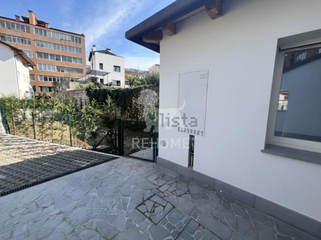 Casa in vendita a Borgo Aquileia, Reana Del Roiale