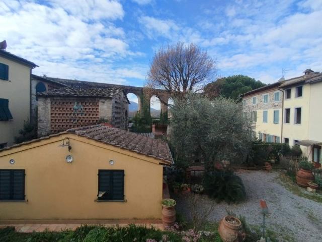 Casa in vendita a Verciano, Capannori