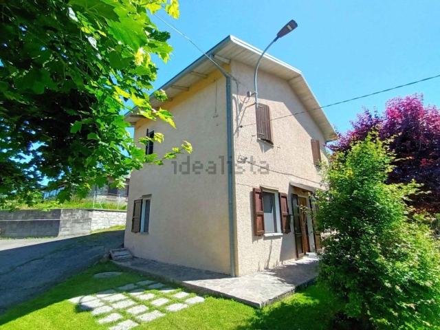 Casa in vendita a Appennino Reggiano, Re